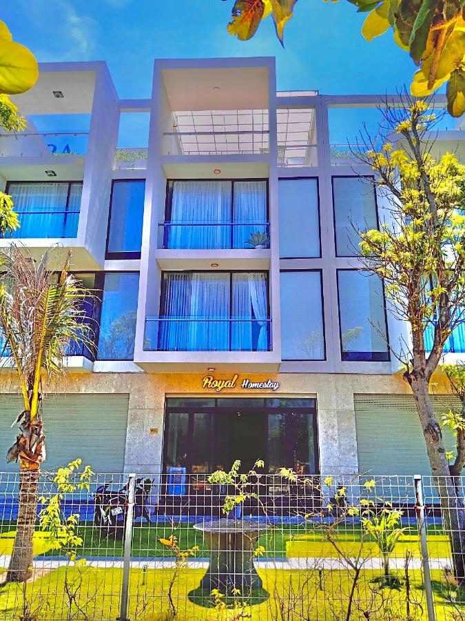 Royal Homestay トゥイホア エクステリア 写真